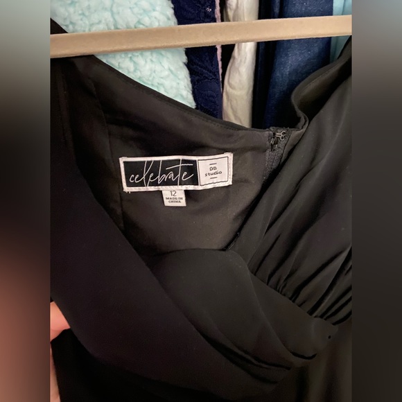 David’s Bridal black off the shoulder prom/formal dress - Picture 2 of 3